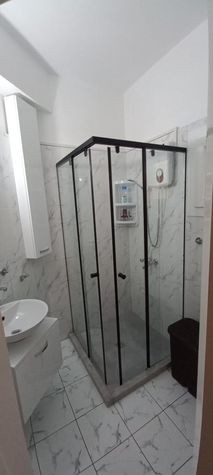 Oytam Apt Nicosia Luaran gambar